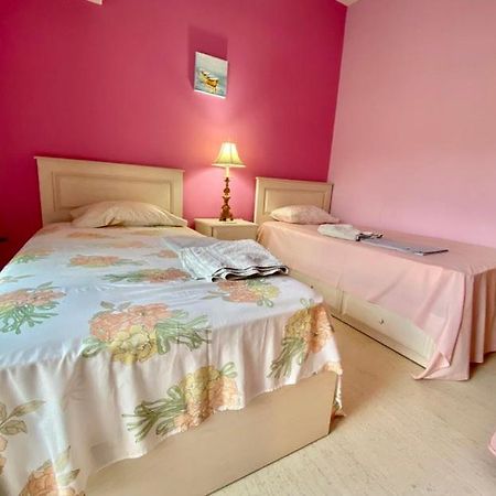 Apartament Dora'S Nest 5' Min From The Airport. Spáta Zewnętrze zdjęcie