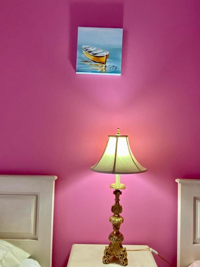 Apartament Dora'S Nest 5' Min From The Airport. Spáta Zewnętrze zdjęcie